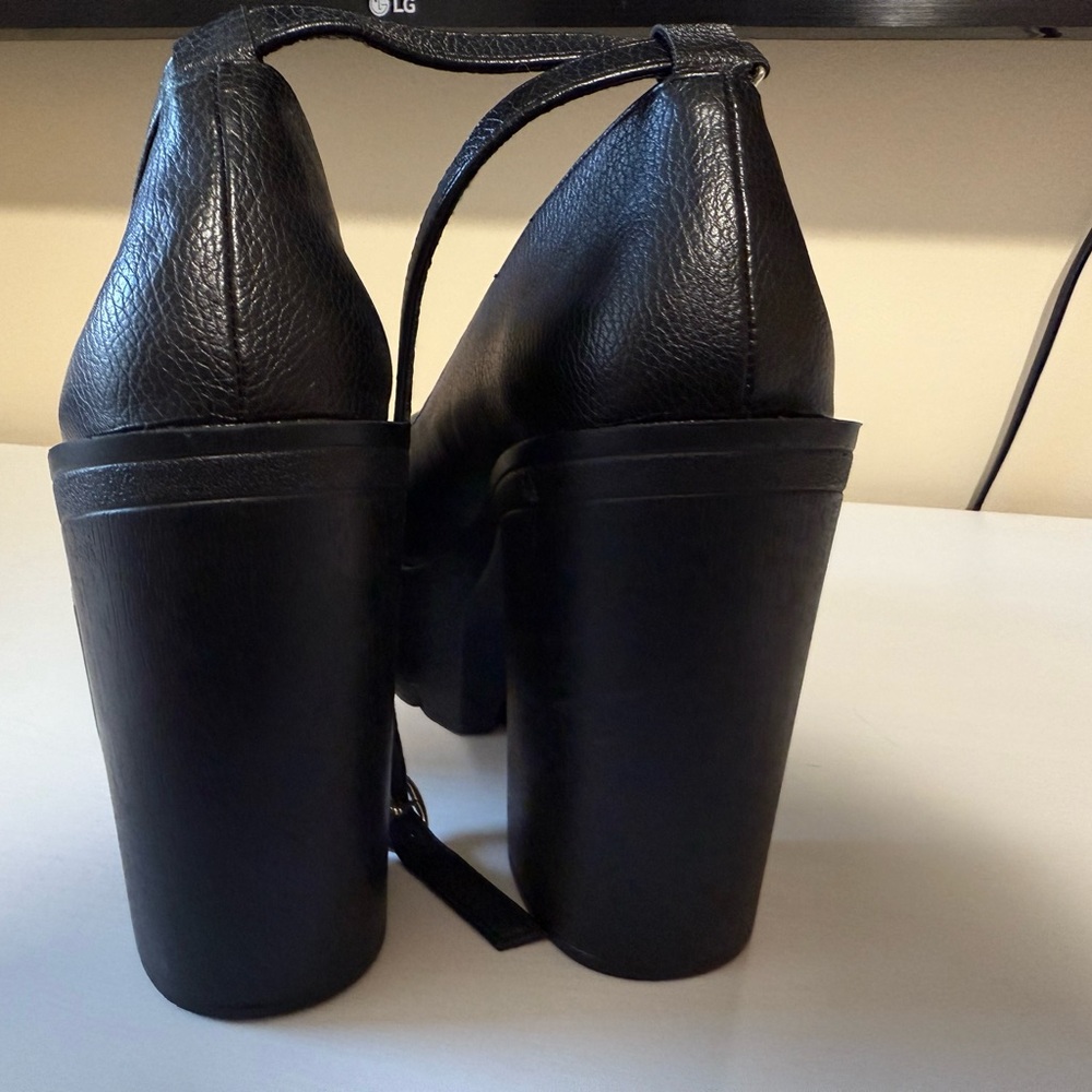 Black Women's Platform Heels